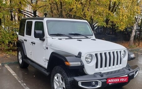 Jeep Wrangler, 2020 год, 3 340 000 рублей, 24 фотография