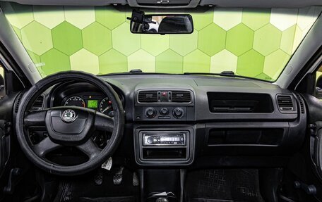 Skoda Fabia II, 2009 год, 390 000 рублей, 14 фотография