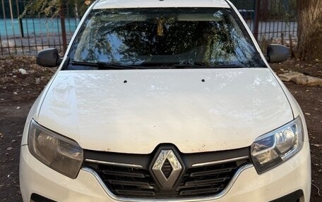 Renault Logan II, 2019 год, 325 000 рублей, 2 фотография