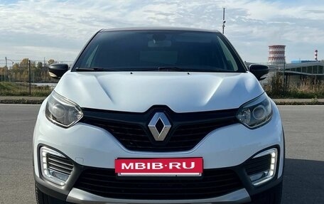 Renault Kaptur I рестайлинг, 2017 год, 1 630 000 рублей, 2 фотография