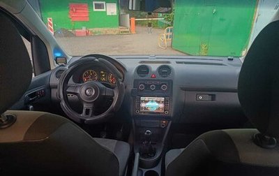 Volkswagen Caddy III рестайлинг, 2011 год, 645 000 рублей, 1 фотография