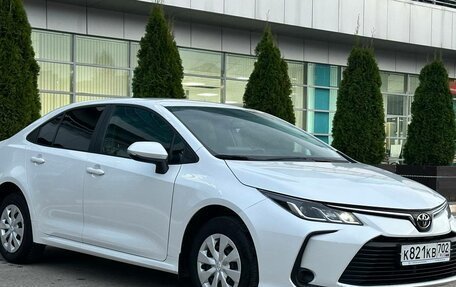 Toyota Corolla, 2022 год, 2 400 000 рублей, 1 фотография