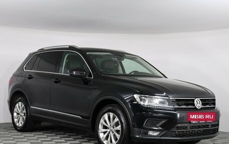 Volkswagen Tiguan II, 2018 год, 2 497 000 рублей, 3 фотография