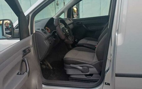 Volkswagen Caddy III рестайлинг, 2011 год, 645 000 рублей, 10 фотография
