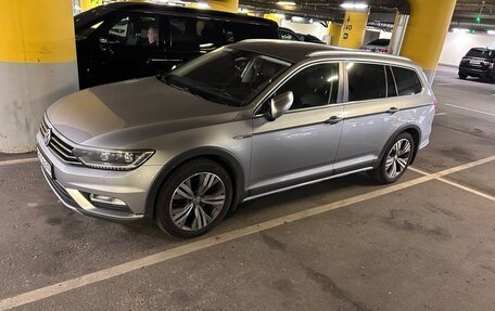 Volkswagen Passat B8 рестайлинг, 2018 год, 2 700 000 рублей, 9 фотография