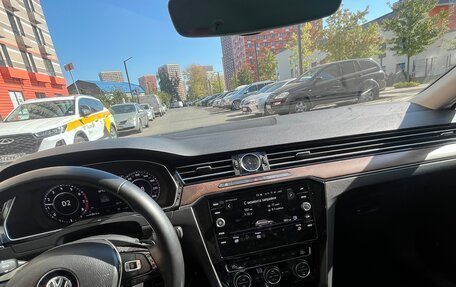 Volkswagen Passat B8 рестайлинг, 2018 год, 2 700 000 рублей, 13 фотография