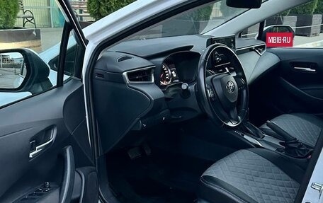 Toyota Corolla, 2022 год, 2 400 000 рублей, 7 фотография