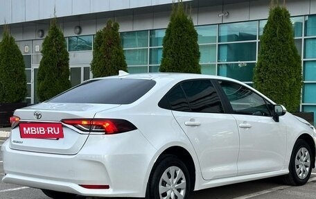 Toyota Corolla, 2022 год, 2 400 000 рублей, 6 фотография