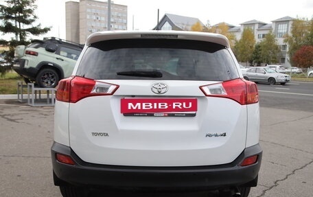 Toyota RAV4, 2014 год, 1 778 400 рублей, 7 фотография