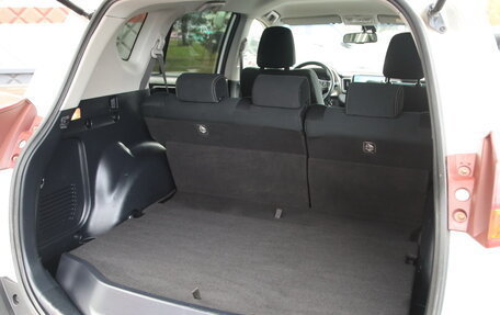Toyota RAV4, 2014 год, 1 778 400 рублей, 15 фотография