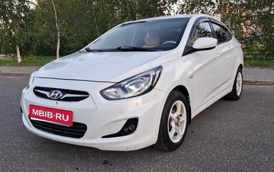 Hyundai Solaris II рестайлинг, 2012 год, 700 000 рублей, 1 фотография