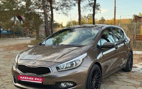 KIA cee'd III, 2013 год, 975 000 рублей, 2 фотография
