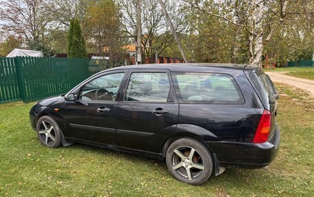 Ford Focus IV, 2001 год, 250 000 рублей, 9 фотография