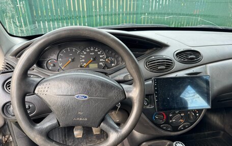 Ford Focus IV, 2001 год, 250 000 рублей, 7 фотография