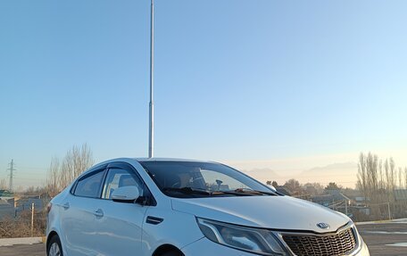 KIA Rio III рестайлинг, 2012 год, 450 000 рублей, 2 фотография