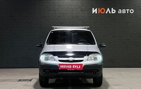 Chevrolet Niva I рестайлинг, 2012 год, 450 000 рублей, 2 фотография