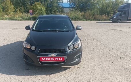 Chevrolet Aveo III, 2012 год, 600 000 рублей, 2 фотография