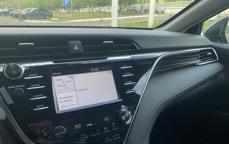 Toyota Camry, 2020 год, 3 030 000 рублей, 8 фотография