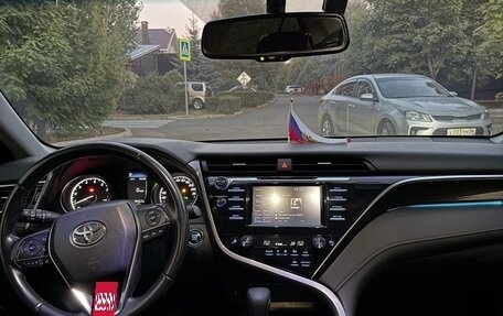 Toyota Camry, 2020 год, 2 450 000 рублей, 9 фотография