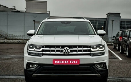 Volkswagen Teramont I, 2018 год, 3 300 000 рублей, 2 фотография