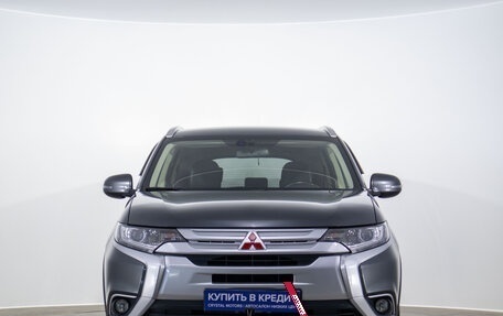 Mitsubishi Outlander III рестайлинг 3, 2017 год, 2 199 000 рублей, 3 фотография