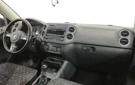 Volkswagen Tiguan I, 2011 год, 850 000 рублей, 12 фотография