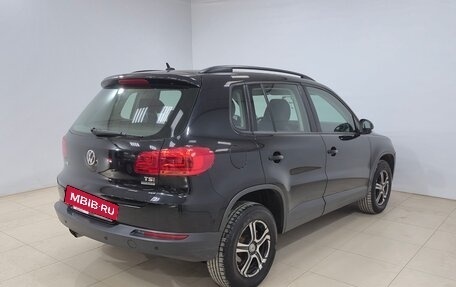 Volkswagen Tiguan I, 2011 год, 850 000 рублей, 4 фотография