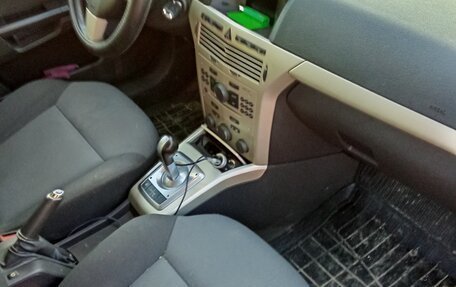 Opel Astra H, 2008 год, 300 000 рублей, 11 фотография