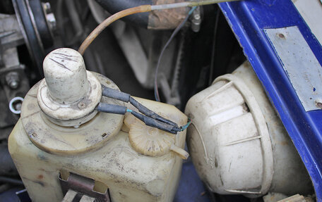 ИЖ 2126 «Ода», 2001 год, 75 000 рублей, 38 фотография