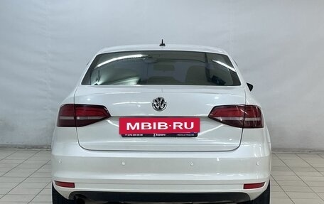 Volkswagen Jetta VI, 2016 год, 899 900 рублей, 6 фотография