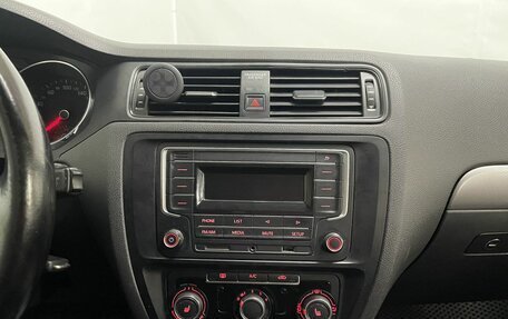 Volkswagen Jetta VI, 2016 год, 899 900 рублей, 15 фотография