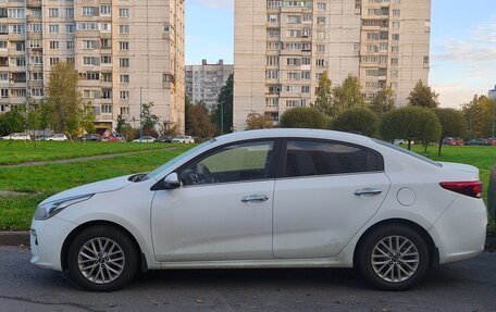 KIA Rio IV, 2017 год, 1 100 000 рублей, 2 фотография