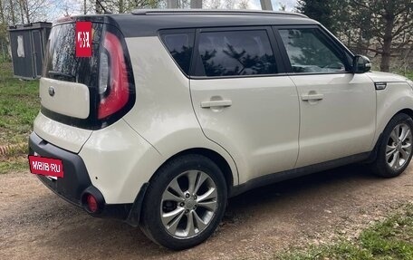 KIA Soul II рестайлинг, 2014 год, 1 200 000 рублей, 2 фотография