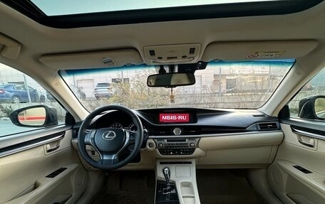 Lexus ES VII, 2013 год, 2 150 000 рублей, 13 фотография