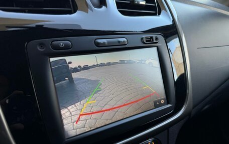 Renault Logan II, 2020 год, 1 049 000 рублей, 13 фотография