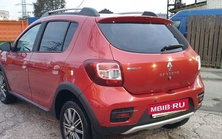 Renault Sandero II рестайлинг, 2015 год, 1 090 000 рублей, 4 фотография