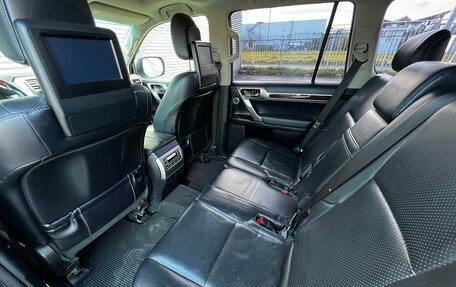 Lexus GX II, 2011 год, 2 390 000 рублей, 13 фотография
