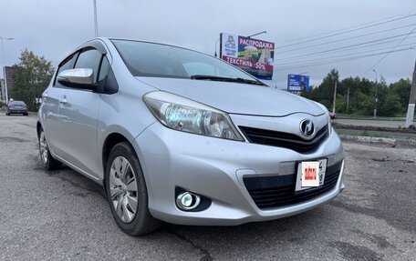 Toyota Vitz, 2011 год, 890 000 рублей, 2 фотография
