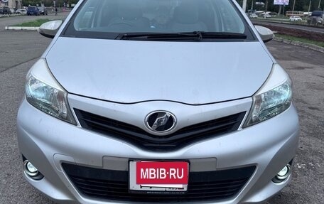 Toyota Vitz, 2011 год, 890 000 рублей, 3 фотография
