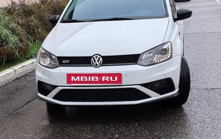 Volkswagen Polo VI (EU Market), 2016 год, 1 485 000 рублей, 2 фотография