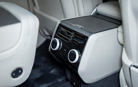 Land Rover Range Rover IV рестайлинг, 2025 год, 33 490 000 рублей, 36 фотография