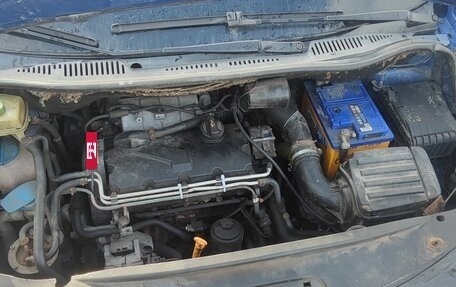 Volkswagen Caddy III рестайлинг, 2006 год, 395 000 рублей, 8 фотография