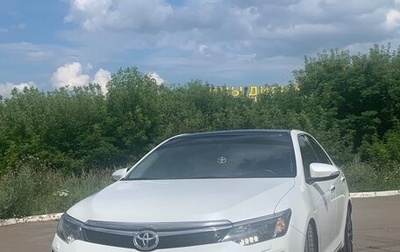 Toyota Camry, 2015 год, 2 100 000 рублей, 1 фотография