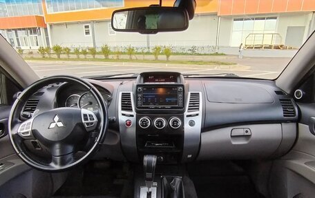 Mitsubishi Pajero Sport II рестайлинг, 2015 год, 1 710 000 рублей, 5 фотография