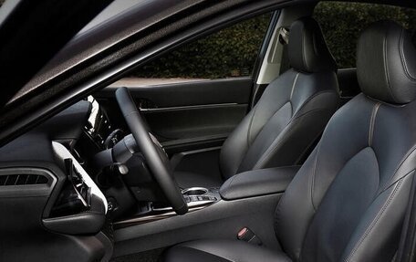 Toyota Camry, 2019 год, 2 650 000 рублей, 9 фотография