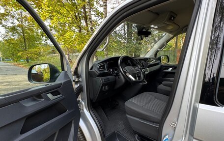Volkswagen Multivan T6 рестайлинг, 2020 год, 4 350 000 рублей, 14 фотография