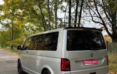 Volkswagen Multivan T6 рестайлинг, 2020 год, 4 350 000 рублей, 8 фотография