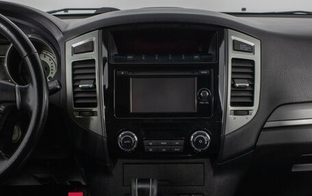 Mitsubishi Pajero IV, 2015 год, 3 720 000 рублей, 14 фотография