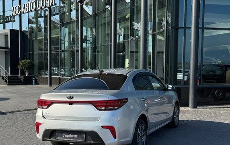 KIA Rio IV, 2019 год, 1 599 000 рублей, 2 фотография