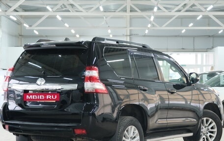 Toyota Land Cruiser Prado 150 рестайлинг 2, 2014 год, 3 599 000 рублей, 5 фотография